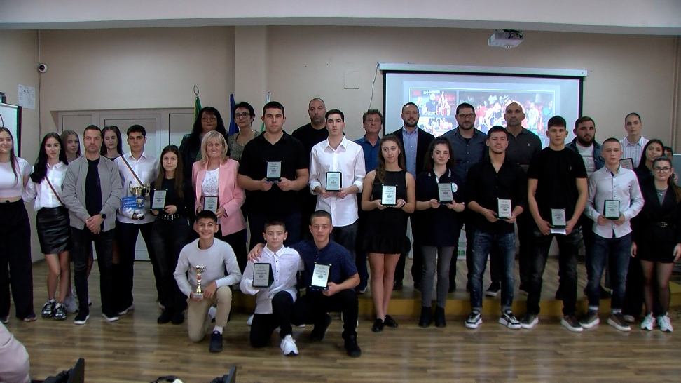 Спортист на Спортно училище \